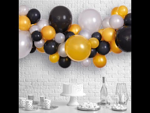 How to create a balloon garland. DIY Organic balloon garland tutorial. Gold party decoration ideas