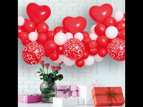 How to create a balloon garland. DIY Organic heart balloon garland tutorial. Love decoration ideas